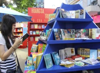 Kinh doanh sách sẽ thay đổi cấu trúc