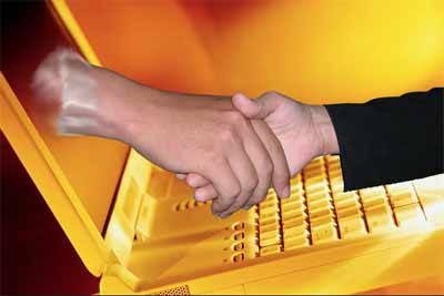 Dân công sở tập tành kinh doanh qua mạng