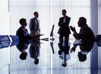 Không phụ thuộc quá nhiều vào nhân sự