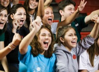 Làm sao để sinh viên mới ra trường hòa nhập với công việc?