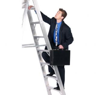 Có nên làm việc không công?