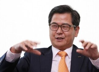 Lotte Center Hanoi và chuyện kinh doanh thời khó