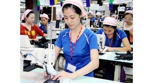 Lương tối thiểu tăng nhanh, vì sao người lao động vẫn nghèo?