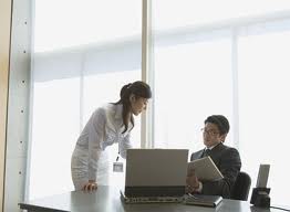 Để không lúng túng trong ngày làm việc đầu tiên