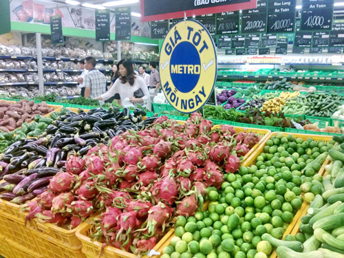 Metro “bán mình”: 900 triệu USD, được hay mất?