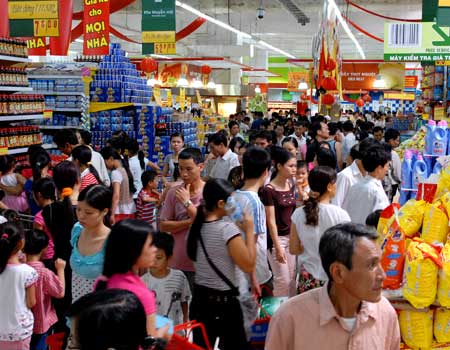 Tổng mức bán lẻ năm 2013 tăng chậm