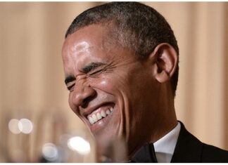 Muốn tăng hiệu quả công việc? Hãy cười nhiều hơn