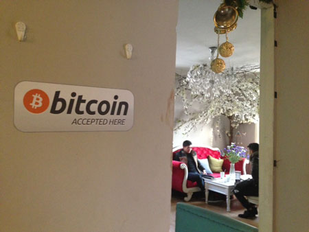 Ngân hàng Việt cấm Bitcoin