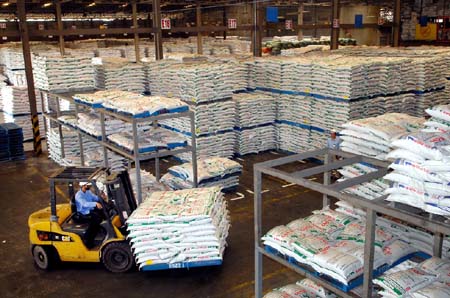 Ngành thức ăn chăn nuôi: Thuận lợi dịp cuối năm