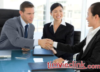 Nghề phiên dịch: thu nhập khủng và những tai nạn khó đỡ