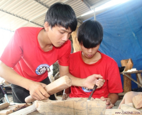 Làm giàu từ đôi tay vàng