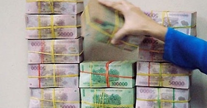 Nhà nghèo đừng “nợ” theo kiểu nhà giàu