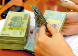 Nhân viên ngân hàng nào “giàu” nhất?