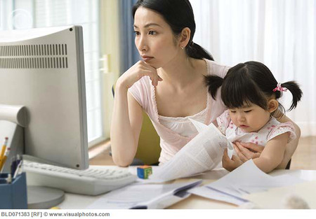 Bàn về vấn đề : Nhân viên xin phép được làm việc tại nhà?