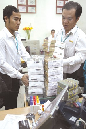Nợ xấu vẫn tăng