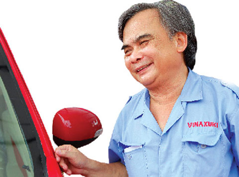 Đại gia đi lên từ… sắt vụn