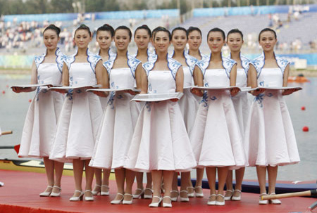PG: Ngoại hình đẹp, chưa đủ!