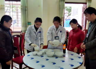 Tăng cường kiểm tra cơ sở cung cấp thực phẩm vào trường học tại Hà Nội