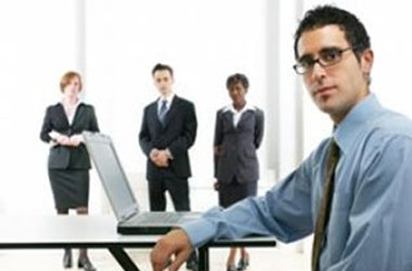 Lãnh đạo cần tạo động lực cho nhân viên