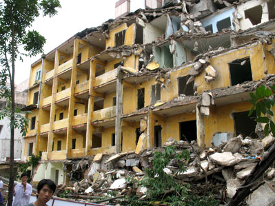 Nghề chỉ phá chứ không xây