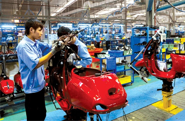 Thị trường xe máy: Cạnh tranh trong thế khó