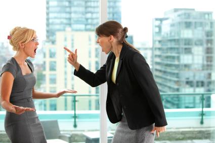 Sự thô lỗ có ảnh hưởng đến hiệu suất công việc?