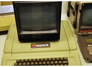 Thực tế ảo và cuộc chiến giữa Google và Facebook