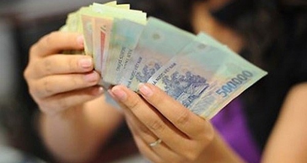 Tiền lương không còn là động lực với cán bộ công chức?