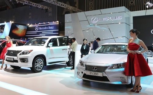 Toyota lại kêu khổ vì hải quan