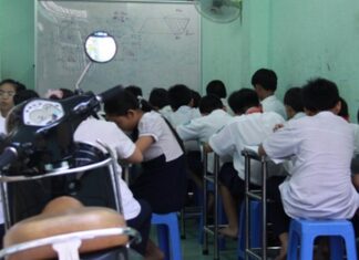 Trăn trở của phụ huynh trước “vấn nạn” dạy thêm