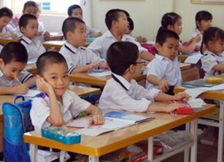 Trưởng phòng Giáo dục tổ chức hội nghị bàn tròn lấy ý kiến về Thông tư 30