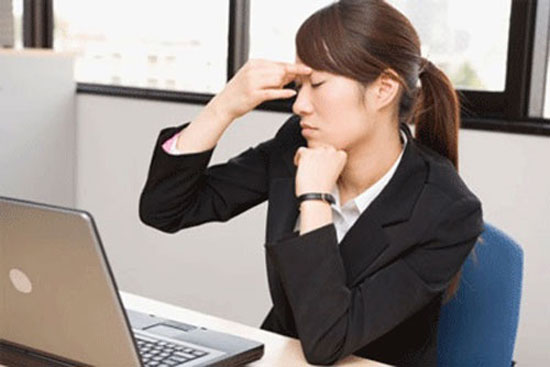 Những nghề nghe hào nhoáng nhưng lương thấp bất ngờ