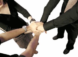 Vào ra liên tục, xu hướng bỏ việc của nhiều cán bộ ngân hàng