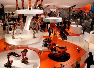 Vì sao việc làm của con người sẽ bị robot đe dọa