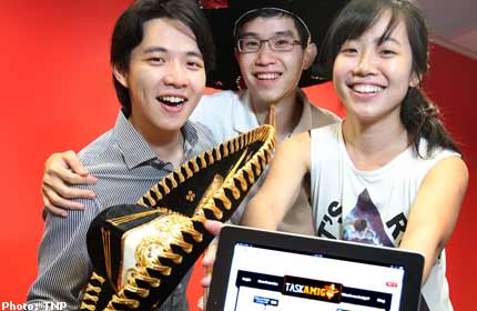 Sinh viên Singapore “sốt” nghề gọt bút chì