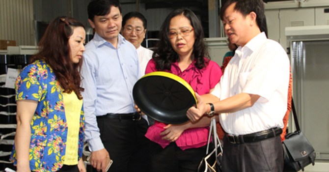Xu hướng mua và bán hàng sản xuất trong nước tăng