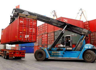 Xuất – nhập khẩu: Trung Quốc vẫn “cầm đằng chuôi”