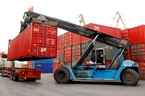 Xuất – nhập khẩu: Trung Quốc vẫn “cầm đằng chuôi”