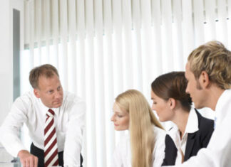 Ý nghĩa thực đằng sau những câu nói của sếp