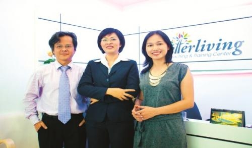 Làm giàu nhờ kinh doanh ‘vitamin tâm hồn’