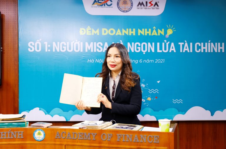 Tổng Giám đốc MISA chia sẻ trong talkshow “Người MISA và ngọn lửa tài chính”