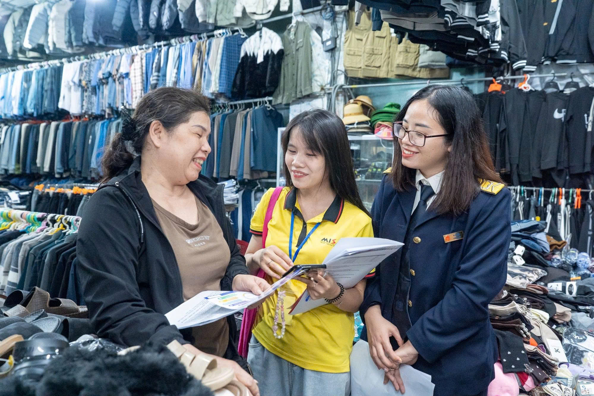 [CHÍNH THỨC] Chính phủ nâng ngưỡng miễn thuế, MISA tiếp tục miễn phí phần mềm trọn đời cho hộ kinh doanh 