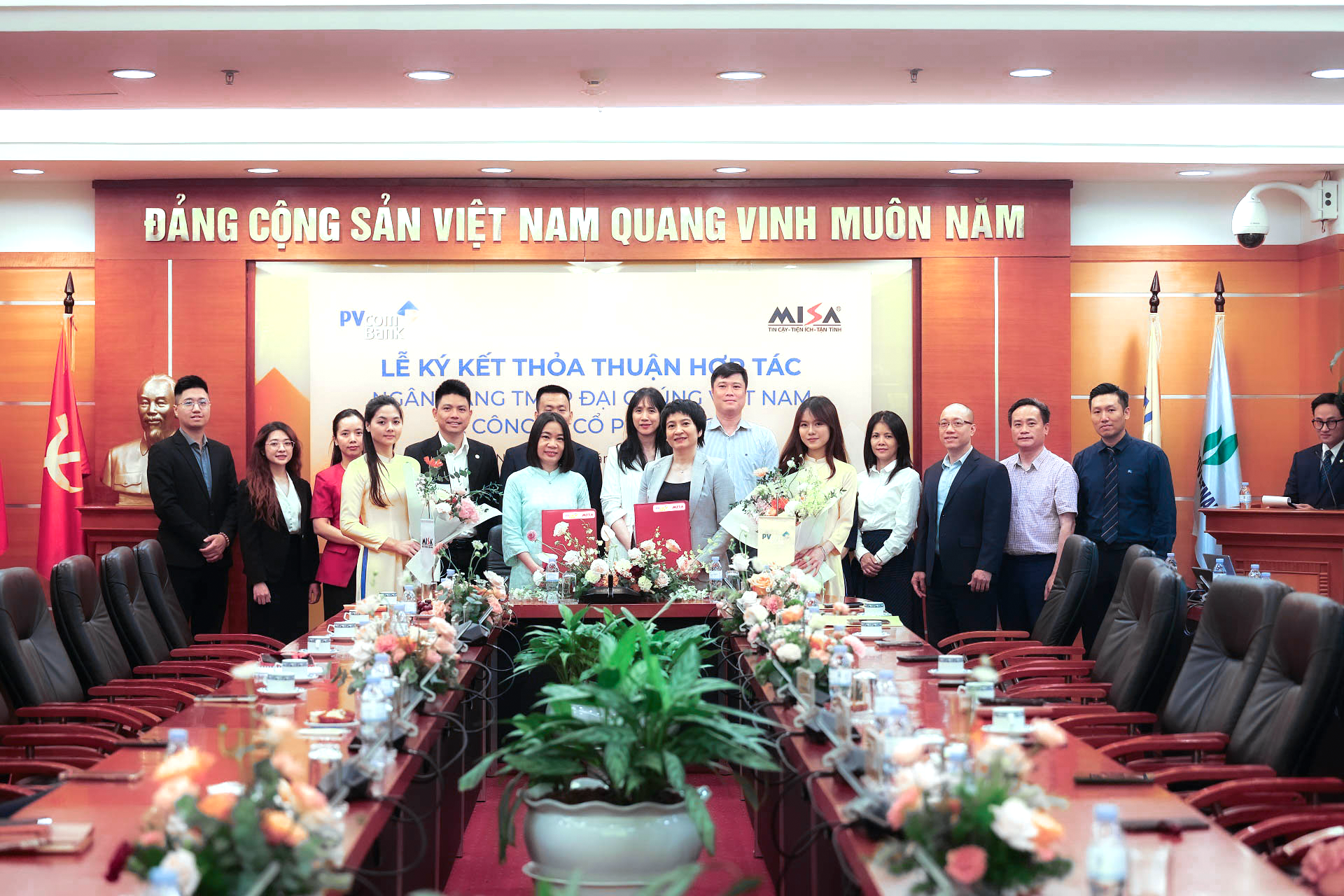 MISA và PVCombank ký kết hợp tác triển khai giải pháp tài chính số cho khách hàng